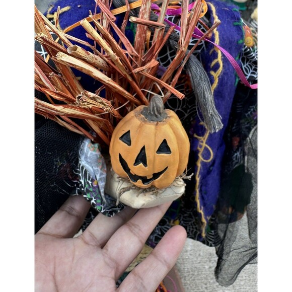 Vintage Halloween Witch standing figure vintage Handmade Rustic Farmhouse 25”H - Picture 7 of 9